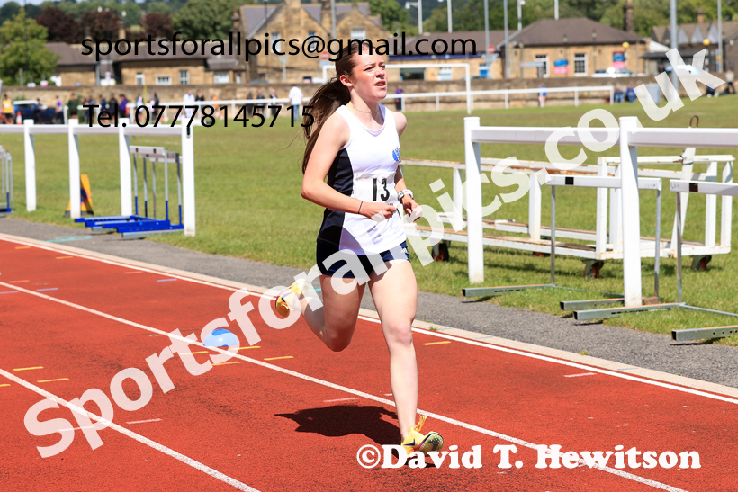 Middle Distance, 2026 Northern Schools Inter Counties, Wentworth, Hexham. Photo: David T. Hewitson/Sports for All Pics